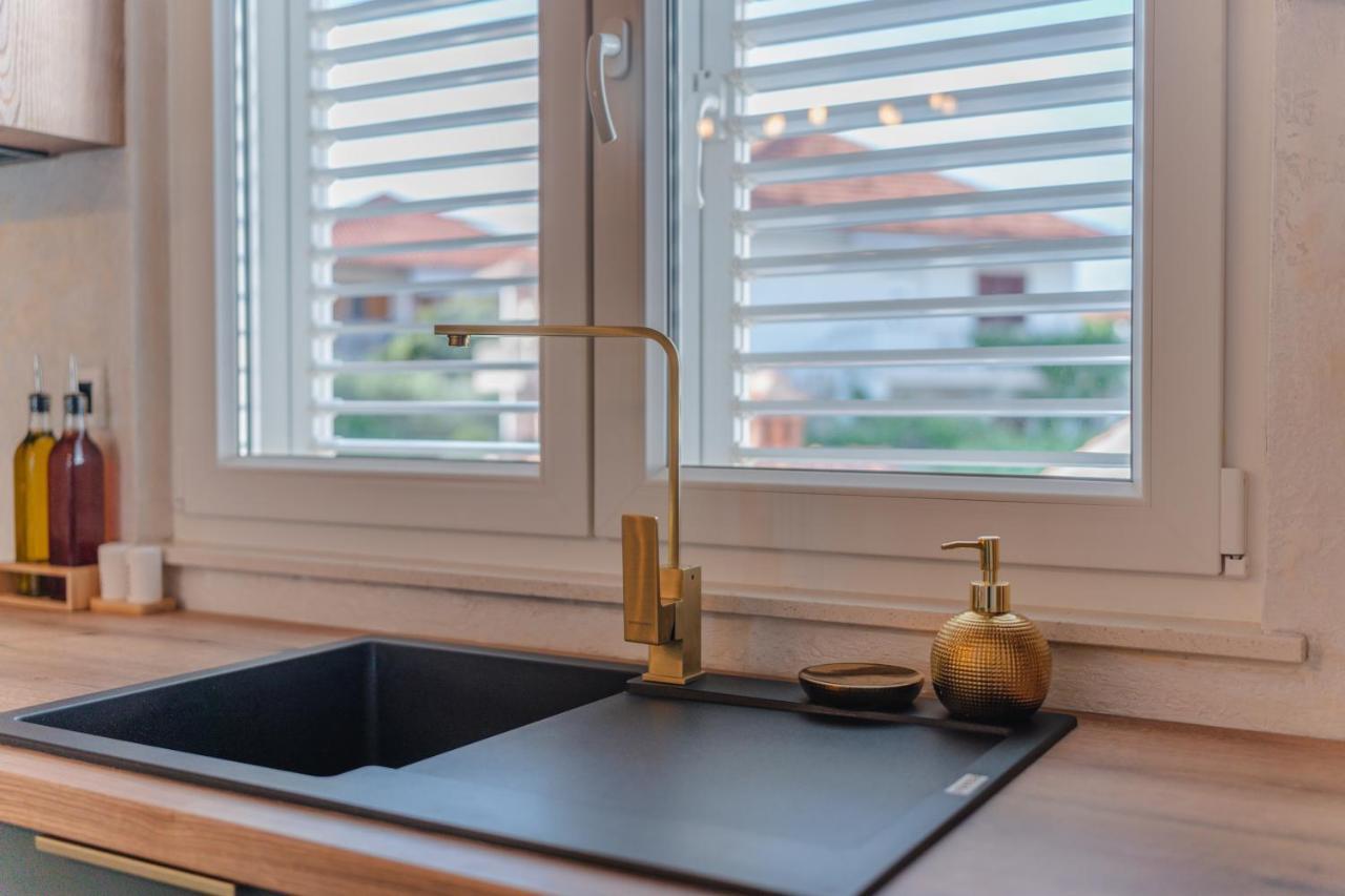 Apartment Glamorous Getaway Zadar Exterior foto